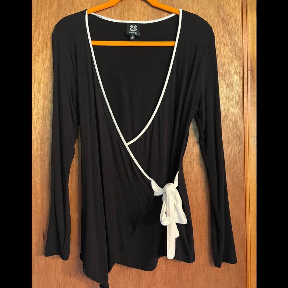 Bobeau Surplice Long Sleeve Tie Top Size Small